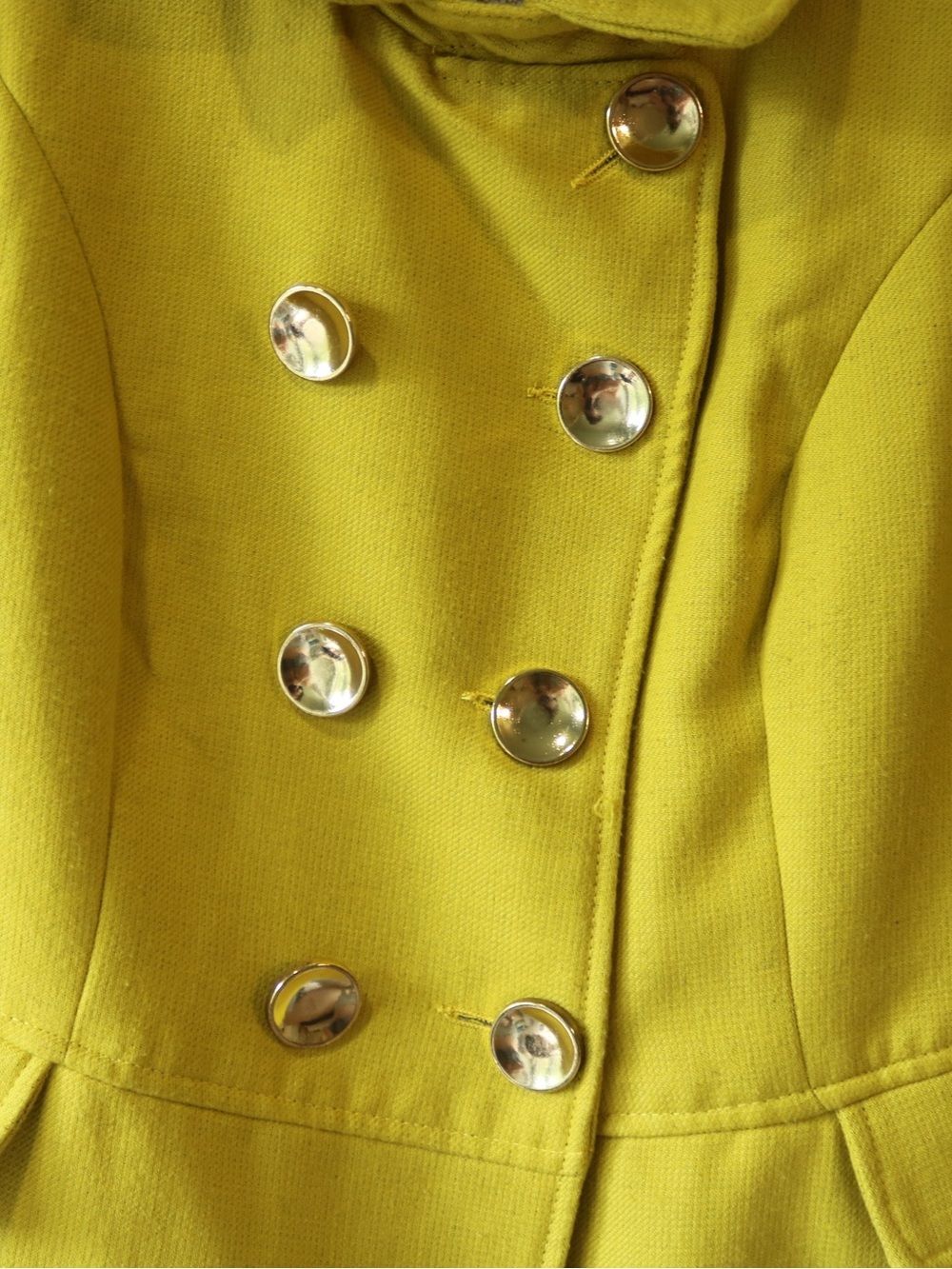 Y2K Early 2000s XOXO Women's Medium Double-Breasted Peacoat Jacket in Yellow - Picture 4 of 15